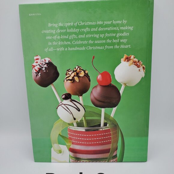 Better Homes and Gardens Hardcover Christmas From The Heart Crafts Recipes Book - Picture 2 of 7